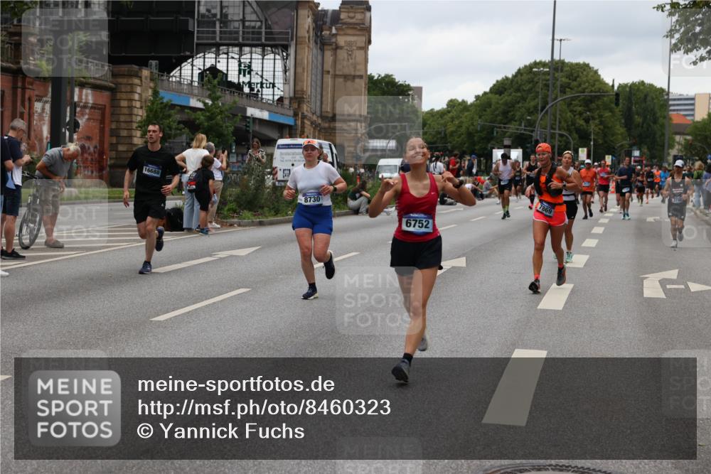 29.06.2025 - hella hamburg halbmarathon Yannick Fuchs http://msf.ph/oto/8460323 29.06.2025 10:56:39 20KM 1114, 1194, 1212, 1264, 1377, 1432, 1531, 1573, 1674, 1851, 2447, 2911, 3001, 3740, 4511, 6311, 6602, 6752, 7869, 8045, 8068, 8624, 8730, 11180, 12008, 12156, 12286, 13498, 13874, 14348, 14368, 14677, 16654, 16688, 17096, 17119, 17142, 18382, 18530, 19023 meine-sportfotos.de