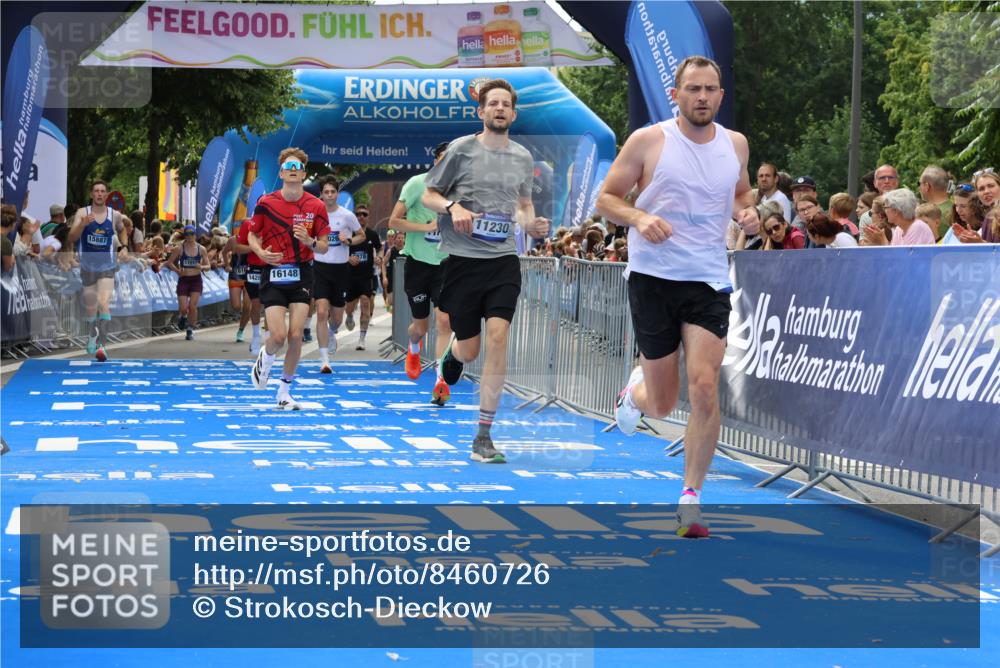 29.06.2025 - hella hamburg halbmarathon Strokosch-Dieckow http://msf.ph/oto/8460726 29.06.2025 10:34:31 Ziel 1644, 6169, 6305, 7534, 9686, 11230, 11661, 13618, 15887, 16148, 18026, 18099 meine-sportfotos.de