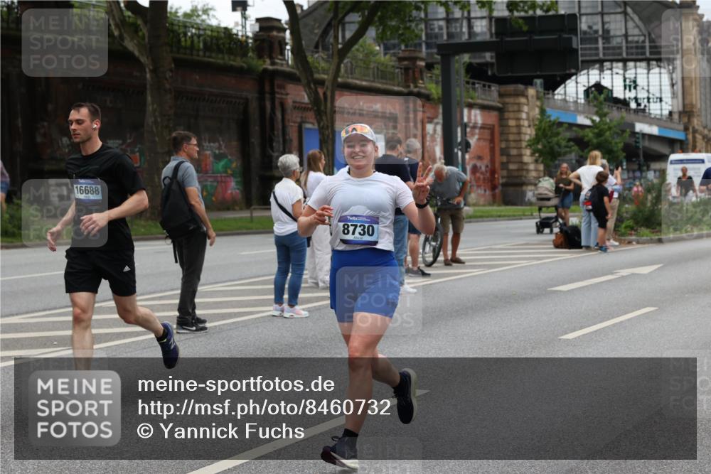 29.06.2025 - hella hamburg halbmarathon Yannick Fuchs http://msf.ph/oto/8460732 29.06.2025 10:56:42 20KM 1114, 1194, 1212, 1432, 1531, 1573, 1674, 1851, 2447, 2911, 3001, 3740, 4511, 6311, 6602, 6752, 7453, 7869, 8045, 8068, 8624, 8730, 11180, 11310, 12008, 12156, 12286, 12571, 13498, 13874, 14348, 14677, 16654, 16688, 17096, 17119, 17142, 18382, 18530 meine-sportfotos.de