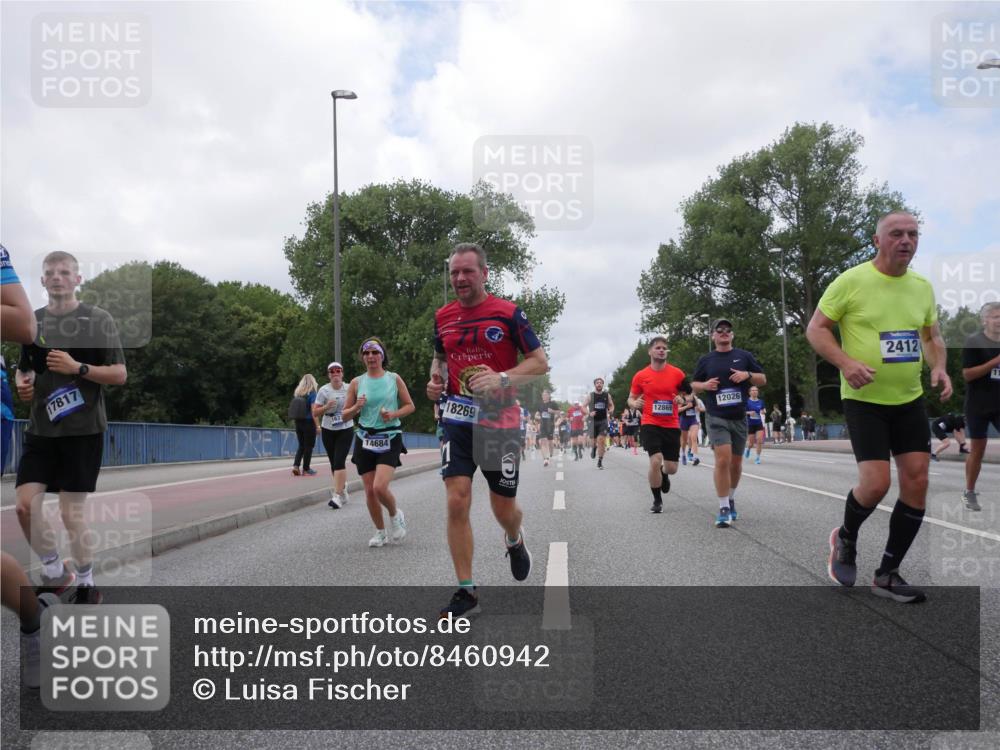 29.06.2025 - hella hamburg halbmarathon Luisa Fischer http://msf.ph/oto/8460942 29.06.2025 10:38:57 Kennedybrücke 17817, 163, 14684, 18269, 12869, 12026, 2412, 2412, 2827, 4413, 8947, 9470 meine-sportfotos.de