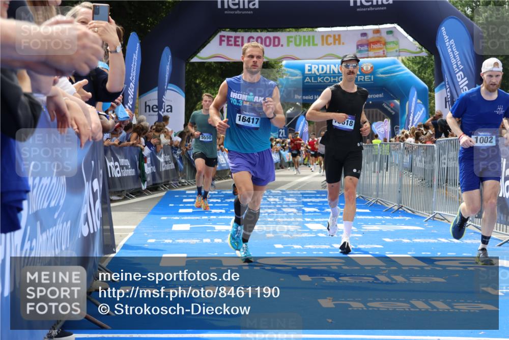 29.06.2025 - hella hamburg halbmarathon Strokosch-Dieckow http://msf.ph/oto/8461190 29.06.2025 10:34:21 Ziel 1002, 1080, 3005, 5550, 6305, 9686, 13618, 14784, 16417, 18099 meine-sportfotos.de
