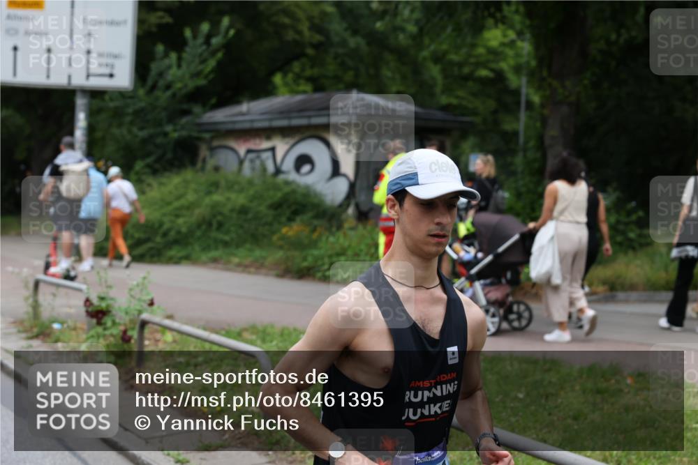 29.06.2025 - hella hamburg halbmarathon Yannick Fuchs http://msf.ph/oto/8461395 29.06.2025 10:56:48 20KM 1114, 1194, 1212, 1420, 1427, 1432, 1531, 1674, 1851, 2447, 2582, 2683, 2911, 3001, 3625, 3740, 4389, 4511, 6311, 6602, 6752, 6966, 7453, 7869, 8045, 8068, 8730, 9306, 11180, 11310, 12004, 12008, 12286, 12571, 12836, 12978, 13739, 13874, 13939, 14348, 14677, 14917, 16654, 16688, 17096, 17119, 17142, 17818, 18382, 18530 meine-sportfotos.de