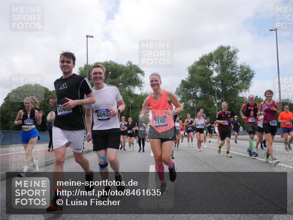 29.06.2025 - hella hamburg halbmarathon Luisa Fischer http://msf.ph/oto/8461635 29.06.2025 10:39:18 Kennedybrücke 13318, 609, 6092, 1108, 7140, 15827, 18479, 6021, 5012, 1036, 1183, 1284, 1717, 2588, 3243, 3741, 3990, 4902, 5012, 5240, 5531, 6021, 6381, 6845, 6896, 7111, 7927, 10119, 10336, 10341 meine-sportfotos.de