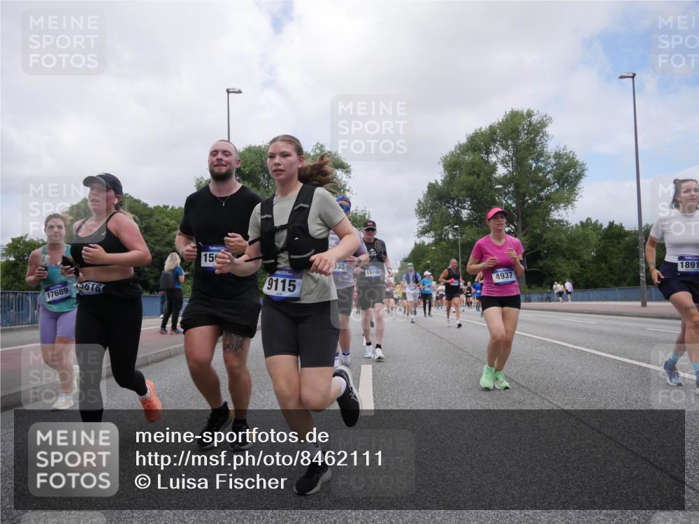 29.06.2025 - hella hamburg halbmarathon Luisa Fischer http://msf.ph/oto/8462111 29.06.2025 10:39:32 Kennedybrücke 17689, 1618, 15, 9115, 335, 15248, 4937, 1891, 1102, 4937, 5246, 5747, 5919, 8530, 9229, 9295, 9694, 9701 meine-sportfotos.de
