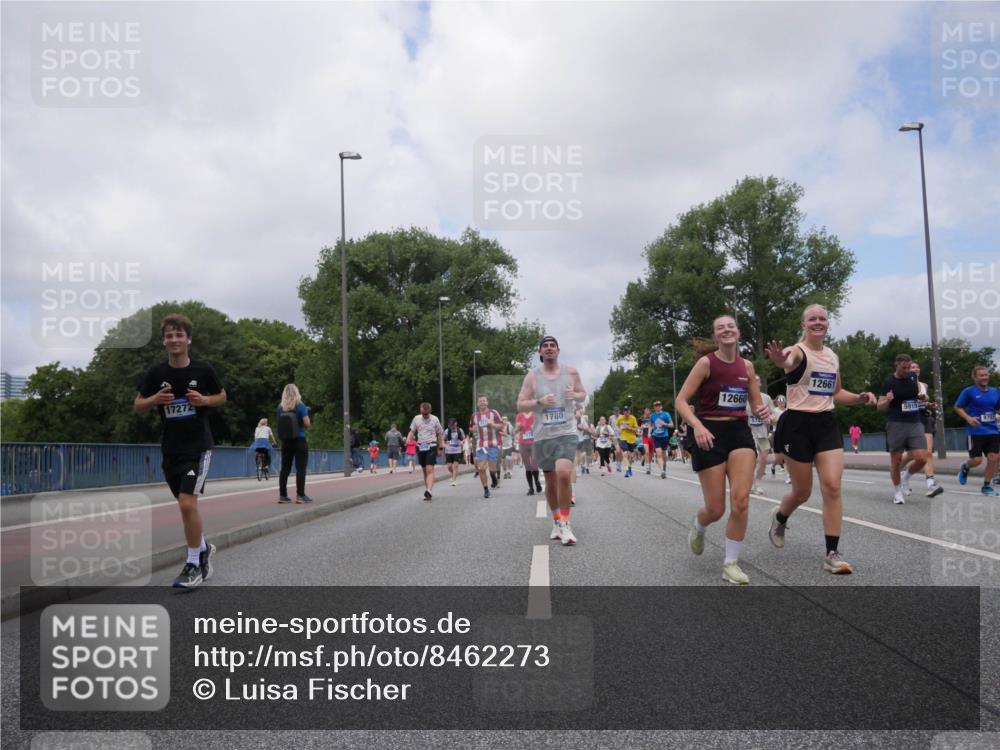 29.06.2025 - hella hamburg halbmarathon Luisa Fischer http://msf.ph/oto/8462273 29.06.2025 10:39:38 Kennedybrücke 17272, 1780, 12660, 12661, 5919, 1224, 5171, 5246, 5540, 5747, 5919, 6417, 8530, 9229, 9295, 9694, 9701, 10531 meine-sportfotos.de