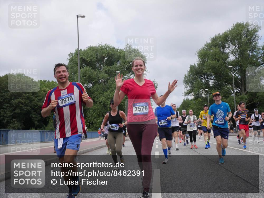 29.06.2025 - hella hamburg halbmarathon Luisa Fischer http://msf.ph/oto/8462391 29.06.2025 10:39:42 Kennedybrücke 7575, 87, 5573, 7576, 18466, 44134, 13602, 18644, 14133, 1224, 3401, 3699, 4245, 5171, 5540, 5747, 5919, 6417, 8530, 8581, 9432, 9694, 9701, 10531, 10577 meine-sportfotos.de