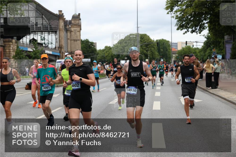 29.06.2025 - hella hamburg halbmarathon Yannick Fuchs http://msf.ph/oto/8462721 29.06.2025 10:56:53 20KM 1114, 1126, 1194, 1212, 1420, 1427, 1531, 1674, 1851, 1881, 2447, 2582, 2683, 2911, 3001, 3182, 3248, 3625, 3740, 4389, 4511, 4538, 5653, 5708, 5763, 6311, 6602, 6966, 7453, 8068, 8176, 8721, 8730, 9306, 9554, 11310, 12004, 12008, 12286, 12571, 12836, 12978, 13739, 13874, 13939, 14348, 14677, 14917, 16420, 16540, 17045, 17096, 17119, 17142, 17818, 18382, 18530, 18999, 19241 meine-sportfotos.de