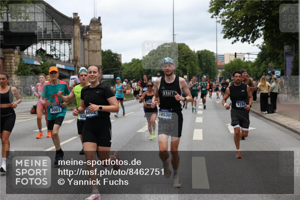 29.06.2025 - hella hamburg halbmarathon Yannick Fuchs http://msf.ph/oto/8462751 29.06.2025 10:56:53 20KM 1114, 1126, 1194, 1212, 1420, 1427, 1531, 1674, 1851, 1881, 2447, 2582, 2683, 2911, 3001, 3182, 3248, 3625, 3740, 4389, 4511, 4538, 5653, 5708, 5763, 6311, 6602, 6966, 7453, 8068, 8176, 8721, 8730, 9306, 9554, 11310, 12004, 12008, 12286, 12571, 12836, 12978, 13739, 13874, 13939, 14348, 14677, 14917, 16420, 16540, 17045, 17096, 17119, 17142, 17818, 18382, 18530, 18999, 19241 meine-sportfotos.de