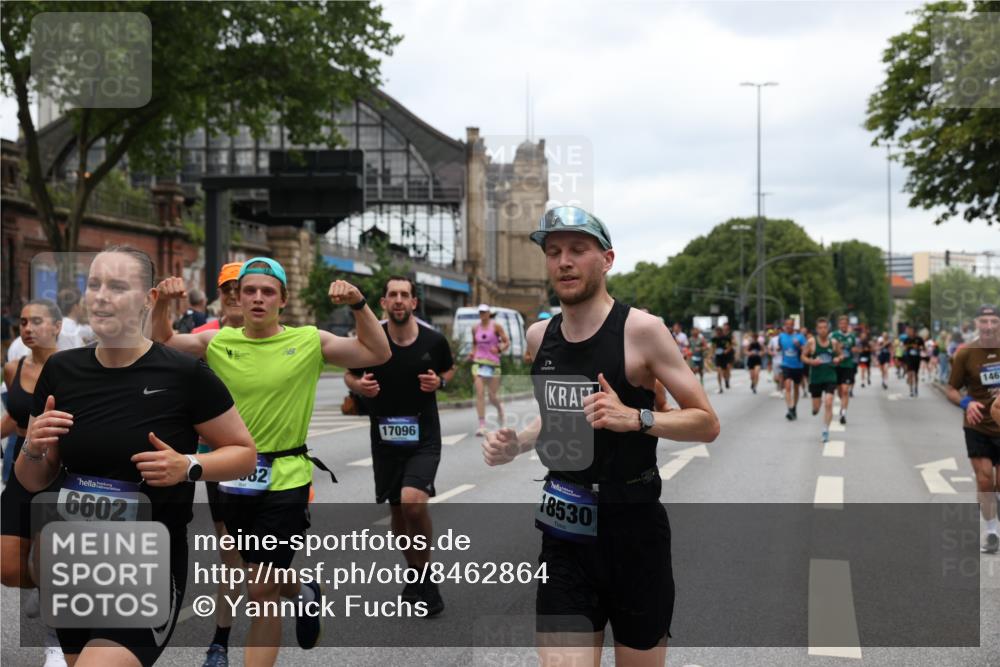 29.06.2025 - hella hamburg halbmarathon Yannick Fuchs http://msf.ph/oto/8462864 29.06.2025 10:56:54 20KM 1114, 1126, 1194, 1212, 1420, 1427, 1531, 1674, 1851, 1881, 2447, 2582, 2683, 2911, 3001, 3182, 3248, 3625, 3740, 4389, 4511, 4538, 5058, 5653, 5708, 5763, 6142, 6311, 6602, 6966, 7453, 8068, 8176, 8721, 9306, 9554, 11310, 12004, 12008, 12286, 12571, 12836, 12978, 13739, 13874, 13939, 14348, 14677, 14917, 16420, 16540, 17045, 17096, 17119, 17142, 17818, 18382, 18530, 18999, 19241 meine-sportfotos.de