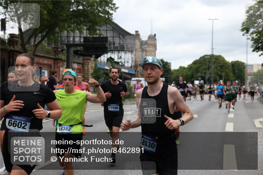 29.06.2025 - hella hamburg halbmarathon Yannick Fuchs http://msf.ph/oto/8462891 29.06.2025 10:56:54 20KM 1114, 1126, 1194, 1212, 1420, 1427, 1531, 1674, 1851, 1881, 2447, 2582, 2683, 2911, 3001, 3182, 3248, 3625, 3740, 4389, 4511, 4538, 5058, 5653, 5708, 5763, 6142, 6311, 6602, 6966, 7453, 8068, 8176, 8721, 9306, 9554, 11310, 12004, 12008, 12286, 12571, 12836, 12978, 13739, 13874, 13939, 14348, 14677, 14917, 16420, 16540, 17045, 17096, 17119, 17142, 17818, 18382, 18530, 18999, 19241 meine-sportfotos.de