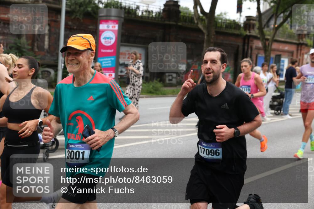 29.06.2025 - hella hamburg halbmarathon Yannick Fuchs http://msf.ph/oto/8463059 29.06.2025 10:56:55 20KM 1114, 1126, 1194, 1212, 1420, 1427, 1531, 1674, 1851, 1881, 2447, 2582, 2683, 2911, 3001, 3182, 3248, 3625, 3740, 4389, 4511, 4538, 5058, 5653, 5708, 5763, 6142, 6311, 6602, 6966, 7453, 8068, 8176, 8721, 9306, 9554, 11310, 12004, 12008, 12286, 12571, 12836, 12978, 13739, 13874, 13939, 14348, 14677, 14917, 16420, 16540, 17045, 17096, 17119, 17142, 17818, 18359, 18382, 18530, 18999, 19241 meine-sportfotos.de