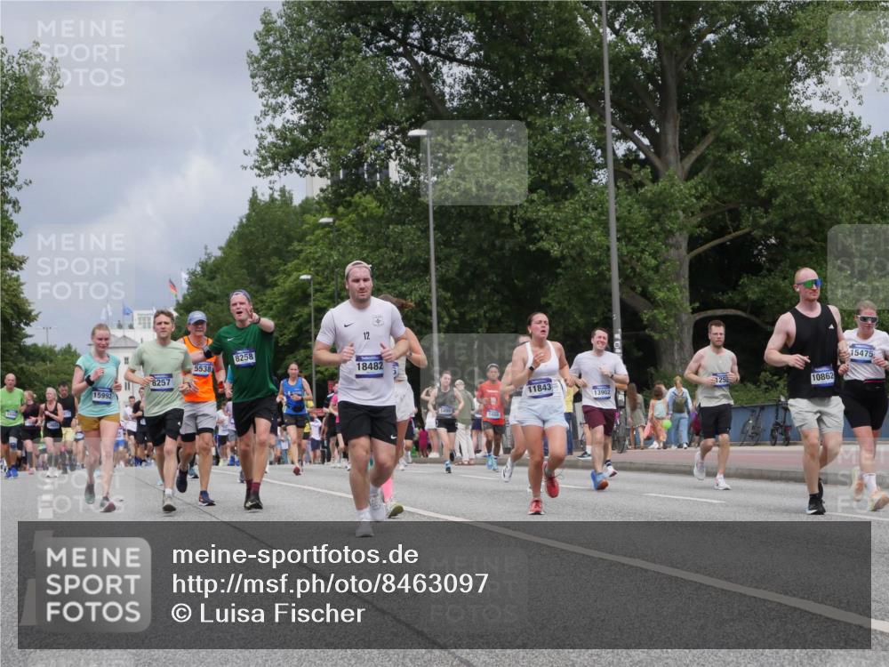 29.06.2025 - hella hamburg halbmarathon Luisa Fischer http://msf.ph/oto/8463097 29.06.2025 10:40:08 Kennedybrücke 12, 8258, 5538, 18482, 8257, 15992, 11843, 253, 10862, 13902, 15475, 1253, 1488, 1948, 2072, 2811, 3398, 3428, 5560, 5786, 8257, 8258, 8936, 8937, 9918, 10862 meine-sportfotos.de