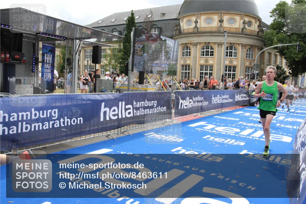 29.06.2025 - hella hamburg halbmarathon Michael Strokosch http://msf.ph/oto/8463611 29.06.2025 10:33:30 Ziel 4602, 8956, 15326, 16931, 17056, 17489, 18731 meine-sportfotos.de