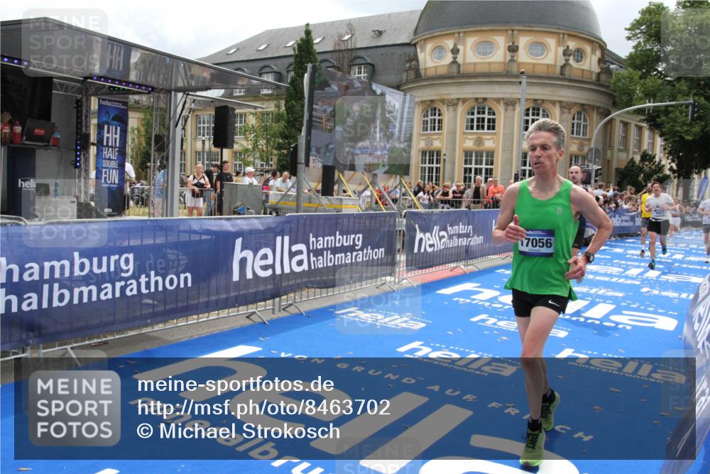 29.06.2025 - hella hamburg halbmarathon Michael Strokosch http://msf.ph/oto/8463702 29.06.2025 10:33:31 Ziel 4602, 8956, 15326, 16931, 17056, 17489, 18731 meine-sportfotos.de