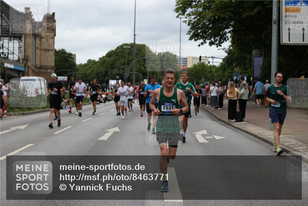 29.06.2025 - hella hamburg halbmarathon Yannick Fuchs http://msf.ph/oto/8463771 29.06.2025 10:56:58 20KM 1114, 1126, 1194, 1420, 1427, 1531, 1851, 1881, 2447, 2582, 2683, 2911, 3001, 3182, 3248, 3625, 3740, 4389, 4511, 4538, 4665, 5058, 5511, 5653, 5708, 5763, 6142, 6311, 6602, 6966, 7453, 8068, 8176, 8478, 8721, 9306, 9554, 11310, 11402, 12004, 12008, 12571, 12836, 12978, 13739, 13874, 13939, 14348, 14677, 14917, 16371, 16420, 16540, 17045, 17096, 17119, 17142, 17818, 18359, 18382, 18530, 18999, 19241 meine-sportfotos.de