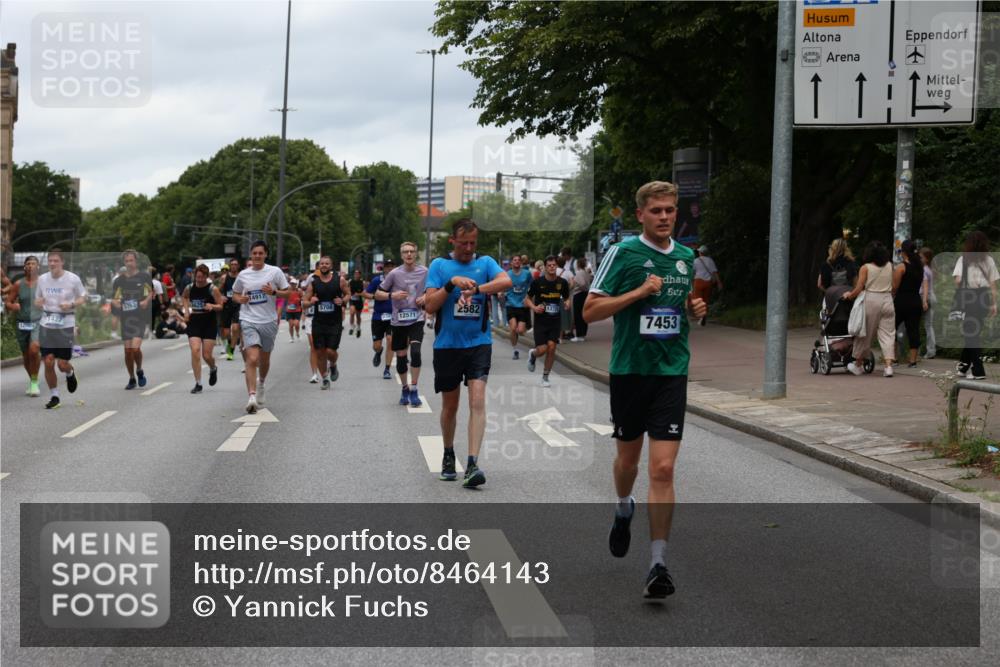 29.06.2025 - hella hamburg halbmarathon Yannick Fuchs http://msf.ph/oto/8464143 29.06.2025 10:57:00 20KM 1114, 1126, 1194, 1420, 1427, 1531, 1851, 1881, 2447, 2582, 2683, 2911, 3001, 3182, 3248, 3625, 4389, 4538, 4665, 5058, 5511, 5653, 5708, 5763, 6142, 6311, 6602, 6966, 7453, 8068, 8176, 8478, 8721, 9306, 9554, 9899, 11310, 11402, 12004, 12008, 12571, 12836, 12978, 13739, 13874, 13939, 14348, 14677, 14917, 16371, 16420, 16540, 17045, 17096, 17119, 17142, 17818, 17890, 18359, 18382, 18452, 18530, 18999, 19241 meine-sportfotos.de