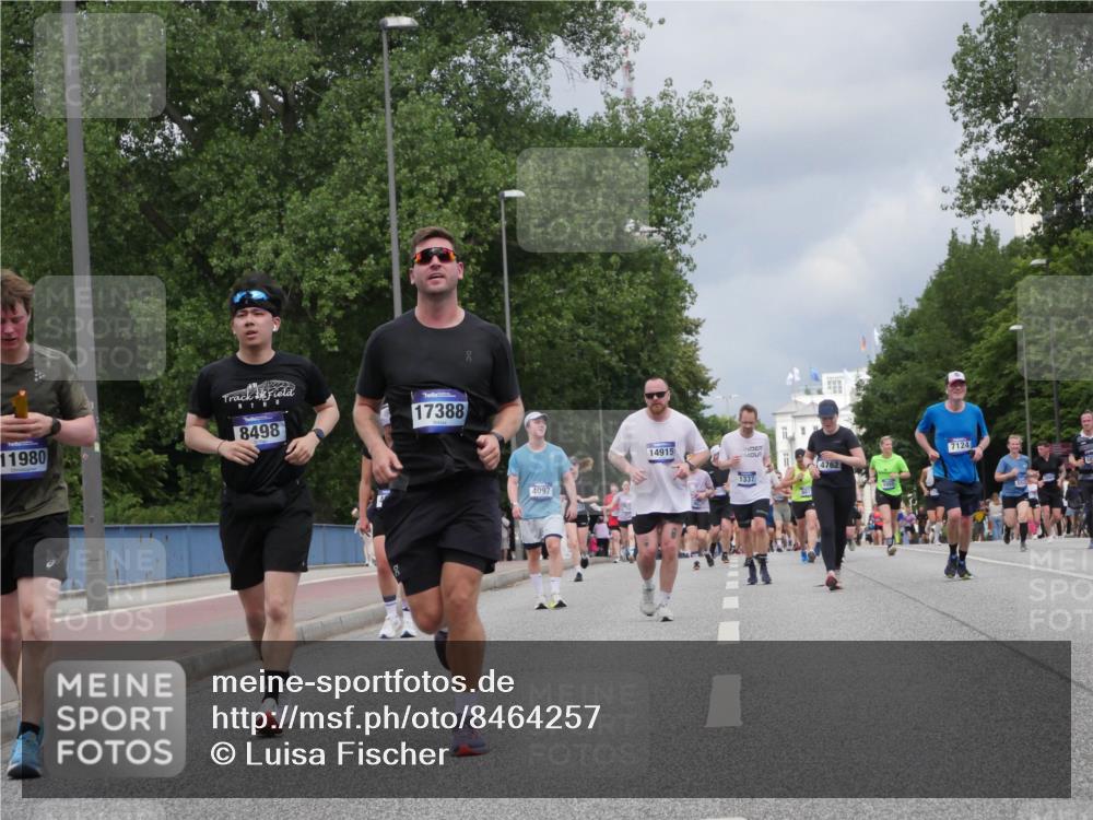 29.06.2025 - hella hamburg halbmarathon Luisa Fischer http://msf.ph/oto/8464257 29.06.2025 10:40:46 Kennedybrücke 11980, 8498, 17388, 4097, 14915, 4762, 1337, 7124, 1337, 1799, 2016, 2031, 4442, 4762, 7124, 7544, 8499, 8843, 8985, 9288, 10159, 10836 meine-sportfotos.de