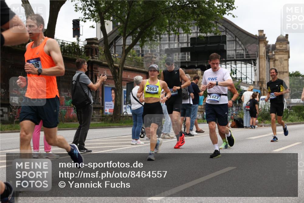 29.06.2025 - hella hamburg halbmarathon Yannick Fuchs http://msf.ph/oto/8464557 29.06.2025 10:57:04 20KM 1126, 1420, 1427, 1531, 1881, 2447, 2582, 2683, 2911, 3182, 3248, 3625, 4389, 4538, 4665, 5058, 5511, 5653, 5708, 5763, 6142, 6966, 7453, 8068, 8176, 8469, 8478, 8721, 9306, 9554, 9899, 11310, 11402, 12004, 12008, 12571, 12836, 12978, 13739, 13874, 13939, 14677, 14917, 16371, 16420, 16540, 17045, 17119, 17818, 17890, 18359, 18452, 18999, 19241 meine-sportfotos.de