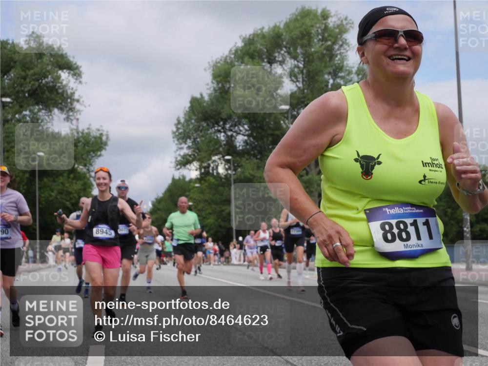 29.06.2025 - hella hamburg halbmarathon Luisa Fischer http://msf.ph/oto/8464623 29.06.2025 10:41:00 Kennedybrücke 90, 8945, 8811, 1475, 1985, 2853, 5139, 5522, 5523, 6697, 6955, 7321, 8811, 9894, 10506 meine-sportfotos.de