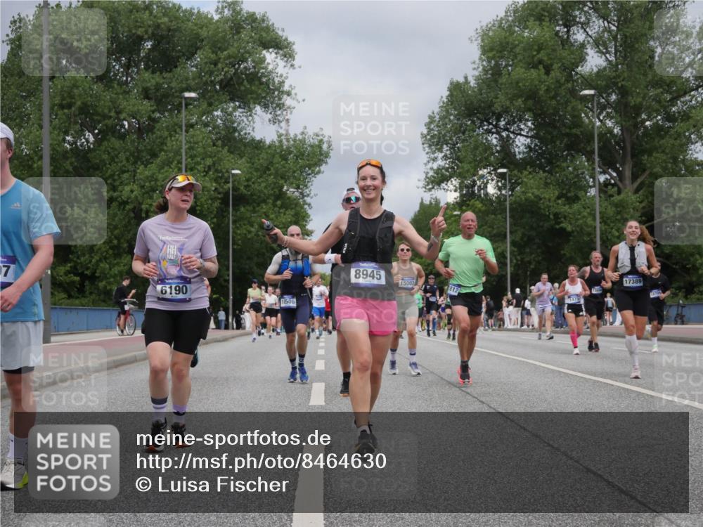 29.06.2025 - hella hamburg halbmarathon Luisa Fischer http://msf.ph/oto/8464630 29.06.2025 10:41:00 Kennedybrücke 07, 6190, 11506, 8945, 15002, 17389, 812, 1365, 1475, 1475, 1985, 2853, 5139, 5522, 5523, 6697, 6955, 7321, 8811, 9894, 10506 meine-sportfotos.de