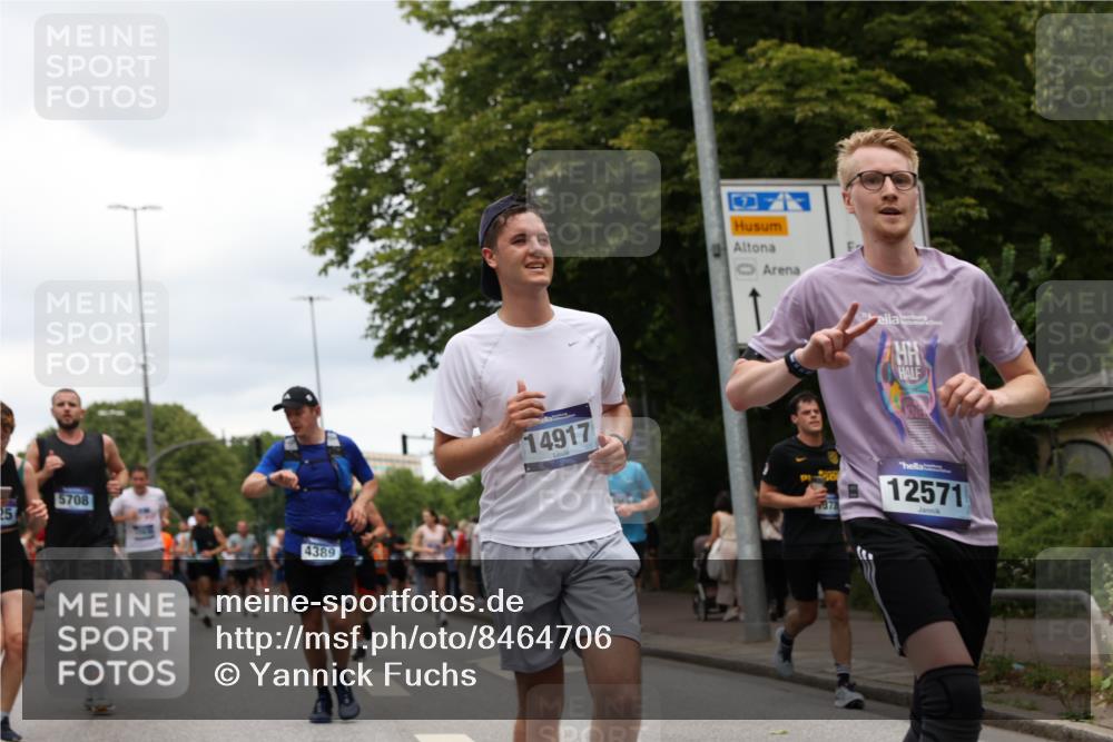 29.06.2025 - hella hamburg halbmarathon Yannick Fuchs http://msf.ph/oto/8464706 29.06.2025 10:57:05 20KM 1126, 1420, 1427, 1531, 1881, 2447, 2582, 2683, 2911, 3182, 3248, 3625, 4389, 4538, 4665, 5058, 5511, 5653, 5708, 5763, 6142, 6966, 7453, 8068, 8176, 8469, 8478, 8721, 9306, 9554, 9899, 11310, 11402, 12004, 12571, 12836, 12978, 13739, 13874, 13939, 14677, 14917, 15137, 16371, 16420, 16478, 16540, 17045, 17119, 17818, 17890, 18359, 18452, 18999, 19241 meine-sportfotos.de