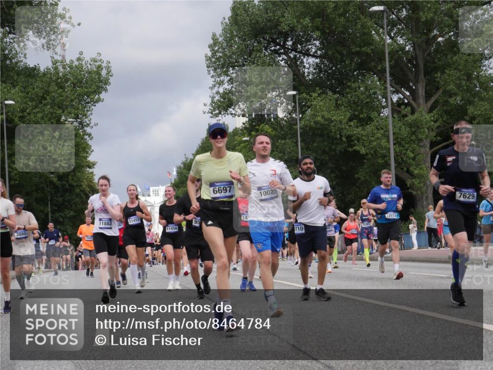 29.06.2025 - hella hamburg halbmarathon Luisa Fischer http://msf.ph/oto/8464784 29.06.2025 10:41:08 Kennedybrücke 3880, 26, 40, 11882, 087, 11457, 11456, 6697, 10025, 70, 3, 95, 14, 710, 3246, 9391, 12573, 7629, 1475, 1985, 3286, 3880, 5139, 6697, 7629, 9391, 9524, 10025 meine-sportfotos.de