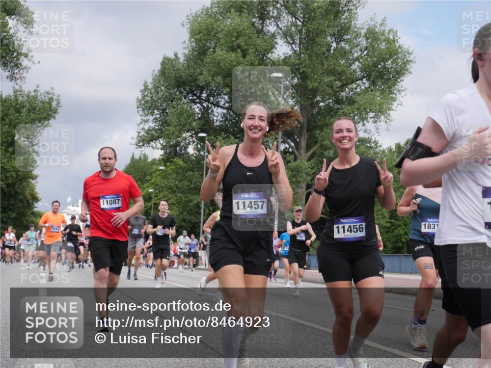 29.06.2025 - hella hamburg halbmarathon Luisa Fischer http://msf.ph/oto/8464923 29.06.2025 10:41:13 Kennedybrücke 2640, 11087, 11457, 1180, 11456, 1831, 21, 1, 1578, 1985, 2124, 3010, 3246, 3286, 3880, 5875, 7629, 8696, 9391, 9524, 10025, 10146 meine-sportfotos.de