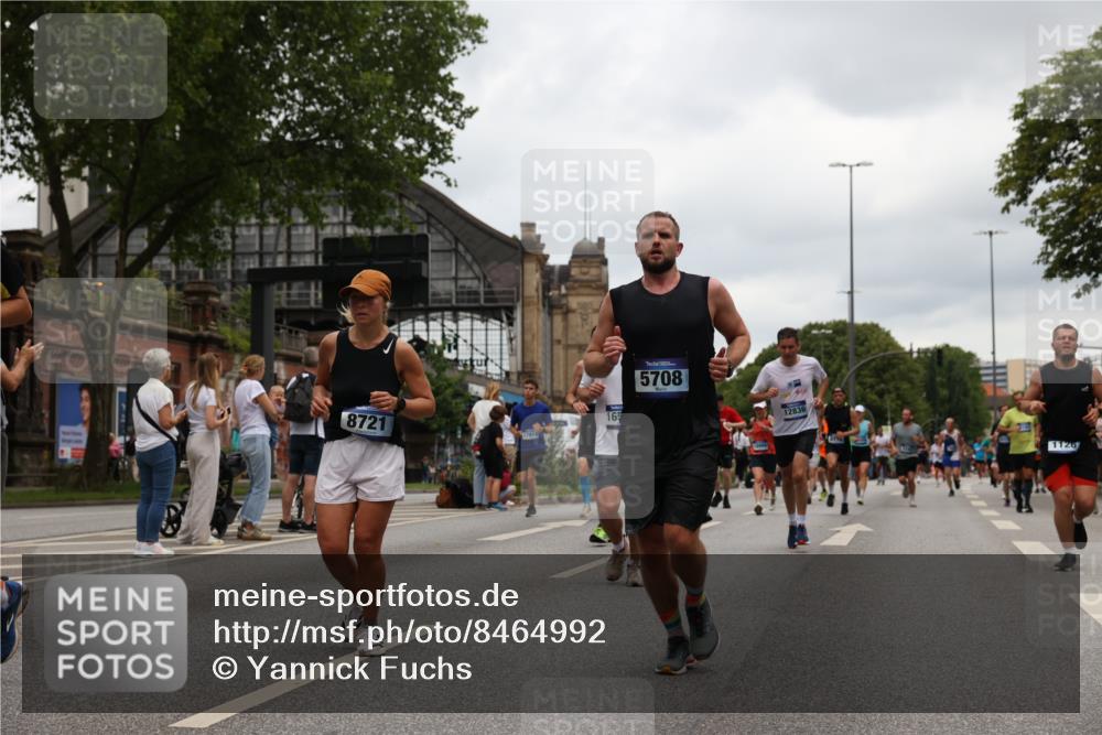 29.06.2025 - hella hamburg halbmarathon Yannick Fuchs http://msf.ph/oto/8464992 29.06.2025 10:57:07 20KM 1126, 1420, 1427, 1881, 2424, 2447, 2582, 2683, 2911, 3182, 3248, 3625, 4389, 4538, 4665, 5058, 5511, 5653, 5708, 5763, 6142, 6966, 7453, 8068, 8176, 8469, 8478, 8721, 9306, 9554, 9899, 10128, 11310, 11402, 12004, 12571, 12836, 12978, 13551, 13739, 13874, 13939, 14677, 14917, 15137, 16371, 16420, 16478, 16540, 17045, 17757, 17818, 17890, 18355, 18359, 18452, 18999, 19241 meine-sportfotos.de