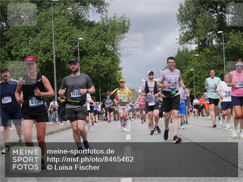 29.06.2025 - hella hamburg halbmarathon Luisa Fischer http://msf.ph/oto/8465462 29.06.2025 10:41:29 Kennedybrücke 2001, 15329, 5186, 1196, 5713, 901, 61, 1791, 6930, 1394, 1394, 1791, 1901, 3633, 3635, 3636, 3716, 4921, 5713, 5790, 6930, 7148, 7244, 7371, 7552, 8539, 8615 meine-sportfotos.de