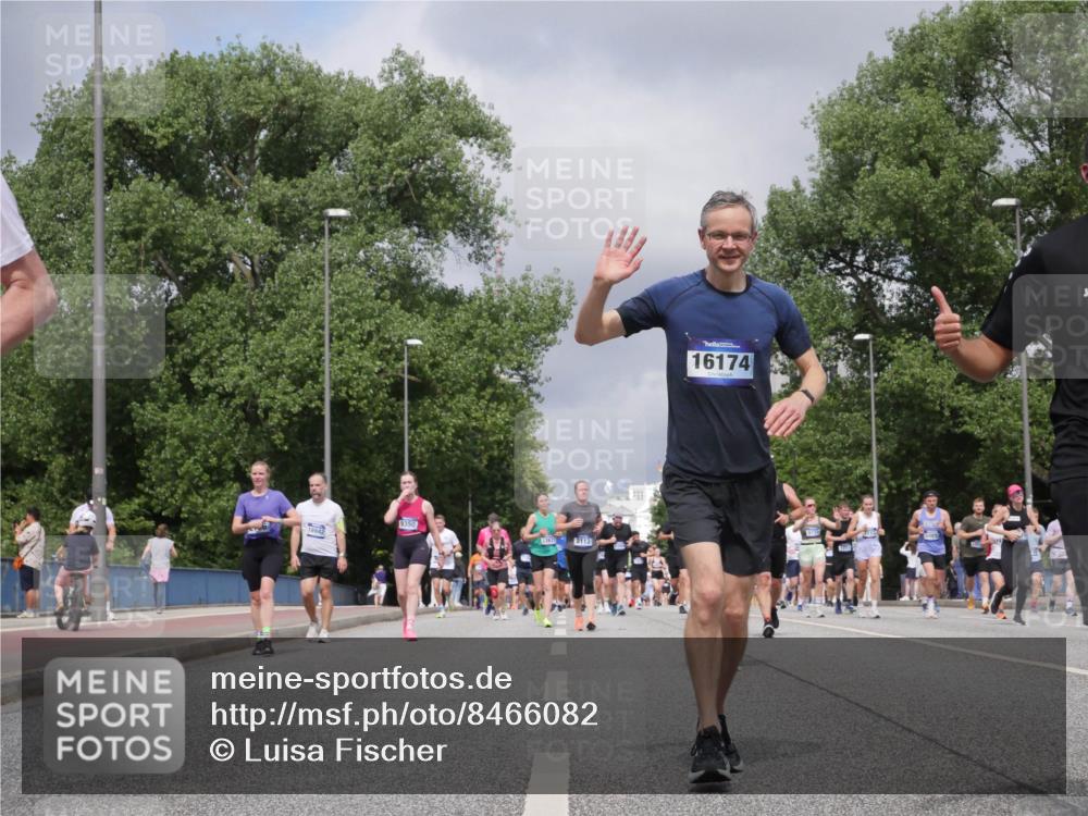 29.06.2025 - hella hamburg halbmarathon Luisa Fischer http://msf.ph/oto/8466082 29.06.2025 10:41:50 Kennedybrücke 16942, 9350, 16174, 2113, 2113, 2151, 3094, 3095, 3242, 3323, 3841, 3927, 5085, 5089, 5155, 5161, 5300, 6199, 6200, 6751, 7117, 7165, 7692, 7849, 7914, 8583, 8635, 8747, 9689 meine-sportfotos.de