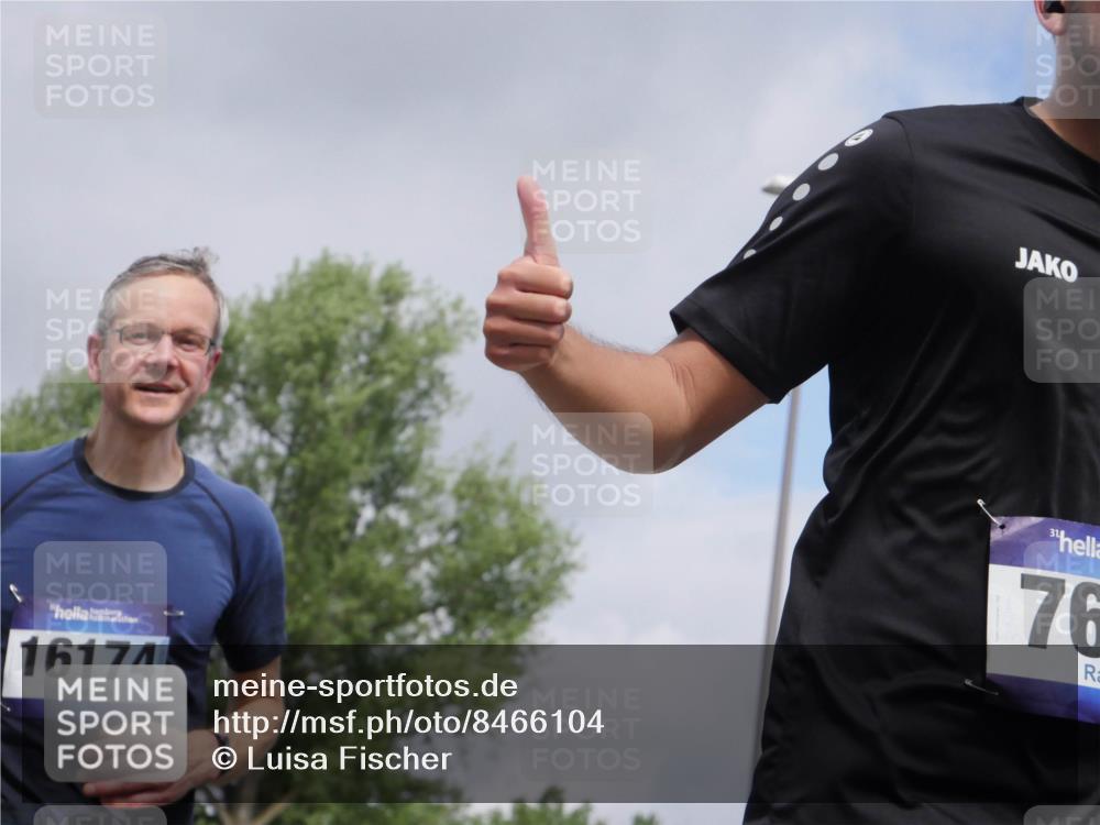29.06.2025 - hella hamburg halbmarathon Luisa Fischer http://msf.ph/oto/8466104 29.06.2025 10:41:51 Kennedybrücke 16174, 76, 1457, 1721, 2113, 3094, 3095, 3242, 3323, 3841, 3927, 5085, 5089, 5155, 5161, 5300, 6199, 6200, 6751, 7117, 7165, 7692, 7849, 8583, 8635, 8747, 9689 meine-sportfotos.de
