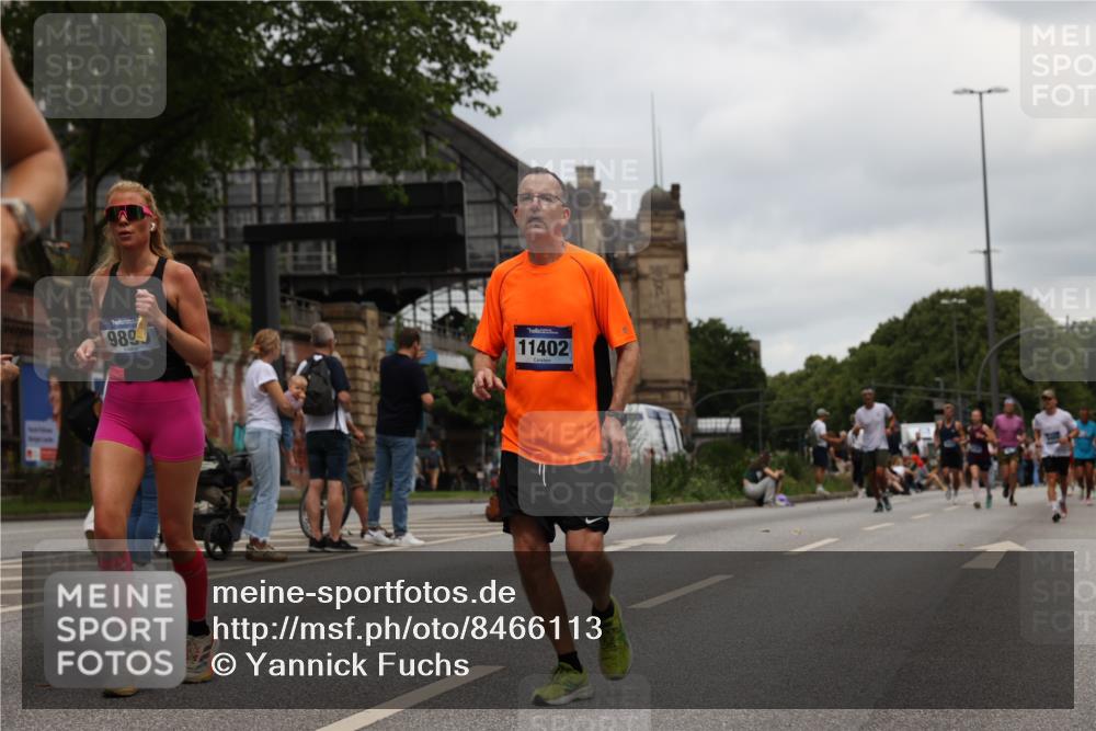 29.06.2025 - hella hamburg halbmarathon Yannick Fuchs http://msf.ph/oto/8466113 29.06.2025 10:57:16 20KM 1126, 1184, 1722, 1724, 1881, 1992, 2424, 2582, 3182, 3248, 3360, 3625, 4370, 4538, 4665, 5058, 5511, 5653, 5708, 5734, 5763, 6142, 6631, 6966, 7243, 7333, 8176, 8469, 8478, 8721, 8822, 9124, 9439, 9554, 9681, 9899, 10128, 10866, 11402, 12004, 12513, 12836, 13528, 13551, 13739, 14313, 15137, 15516, 15550, 16371, 16420, 16478, 16540, 16872, 17045, 17757, 17818, 17890, 18028, 18355, 18359, 18452, 18999, 19241 meine-sportfotos.de