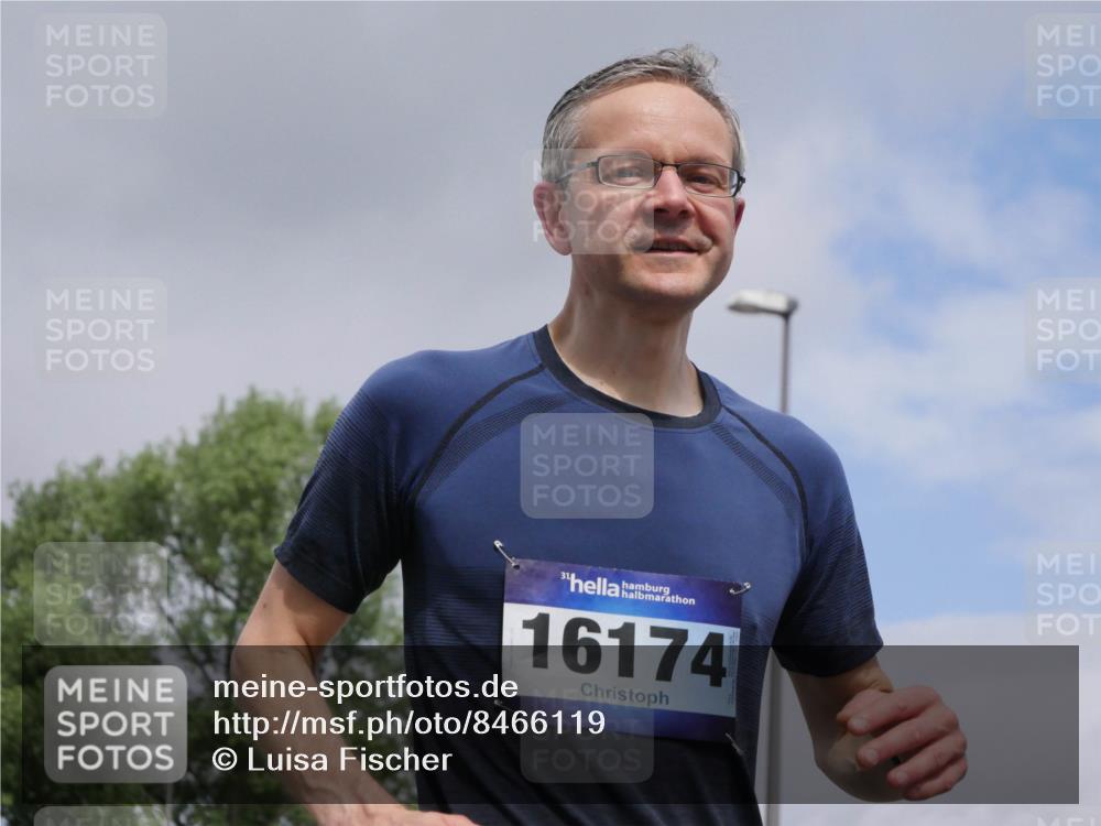 29.06.2025 - hella hamburg halbmarathon Luisa Fischer http://msf.ph/oto/8466119 29.06.2025 10:41:52 Kennedybrücke 16174, 1457, 1721, 2113, 2786, 3095, 3242, 3323, 3841, 3927, 4139, 4259, 4260, 5085, 5089, 5155, 5161, 5300, 6199, 6200, 7117, 7165, 7692, 7849, 8583, 8635, 8747, 9004, 9689 meine-sportfotos.de