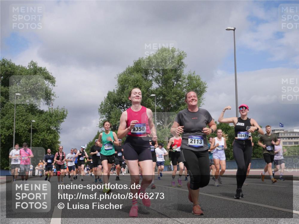 29.06.2025 - hella hamburg halbmarathon Luisa Fischer http://msf.ph/oto/8466273 29.06.2025 10:41:57 Kennedybrücke 12677, 9350, 4259, 132, 2113, 18471, 15112, 1457, 1721, 2113, 2486, 2693, 2786, 3242, 4139, 4155, 4259, 4260, 5085, 5089, 5155, 5161, 7117, 7561, 8583, 8635, 8747, 9004, 9689 meine-sportfotos.de
