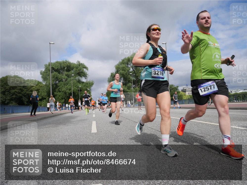 29.06.2025 - hella hamburg halbmarathon Luisa Fischer http://msf.ph/oto/8466674 29.06.2025 10:42:09 Kennedybrücke 10465, 3216, 12577, 1856, 3216, 3307, 3726, 5617, 5684, 7589 meine-sportfotos.de