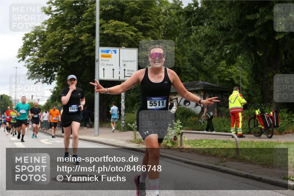 29.06.2025 - hella hamburg halbmarathon Yannick Fuchs http://msf.ph/oto/8466748 29.06.2025 10:57:21 20KM 1184, 1316, 1722, 1724, 1881, 1940, 1992, 2424, 3360, 4370, 4538, 4665, 5058, 5511, 5653, 5708, 5734, 6142, 6631, 7243, 7333, 8469, 8478, 8822, 9124, 9439, 9554, 9681, 9899, 10128, 10866, 11402, 12513, 13528, 13551, 14313, 15137, 15516, 15550, 16371, 16420, 16478, 16540, 16872, 17045, 17757, 17890, 17894, 18028, 18122, 18355, 18359, 18452, 18999, 19241 meine-sportfotos.de