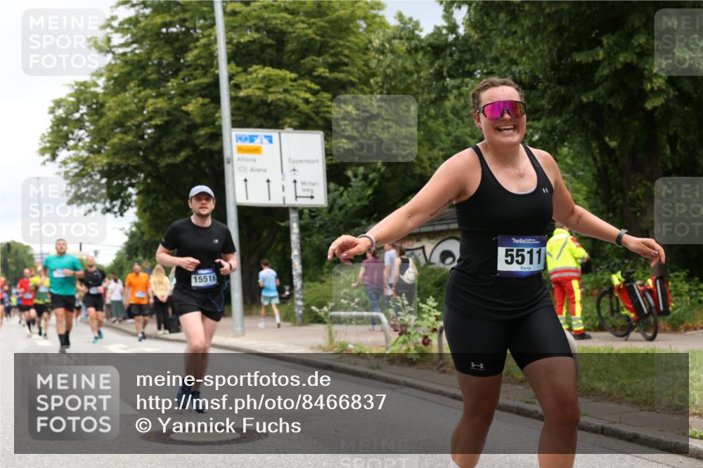 29.06.2025 - hella hamburg halbmarathon Yannick Fuchs http://msf.ph/oto/8466837 29.06.2025 10:57:21 20KM 1184, 1316, 1722, 1724, 1881, 1940, 1992, 2424, 3360, 4370, 4538, 4665, 5058, 5511, 5653, 5708, 5734, 6142, 6631, 7243, 7333, 8469, 8478, 8822, 9124, 9439, 9554, 9681, 9899, 10128, 10866, 11402, 12513, 13528, 13551, 14313, 15137, 15516, 15550, 16371, 16420, 16478, 16540, 16872, 17045, 17757, 17890, 17894, 18028, 18122, 18355, 18359, 18452, 18999, 19241 meine-sportfotos.de