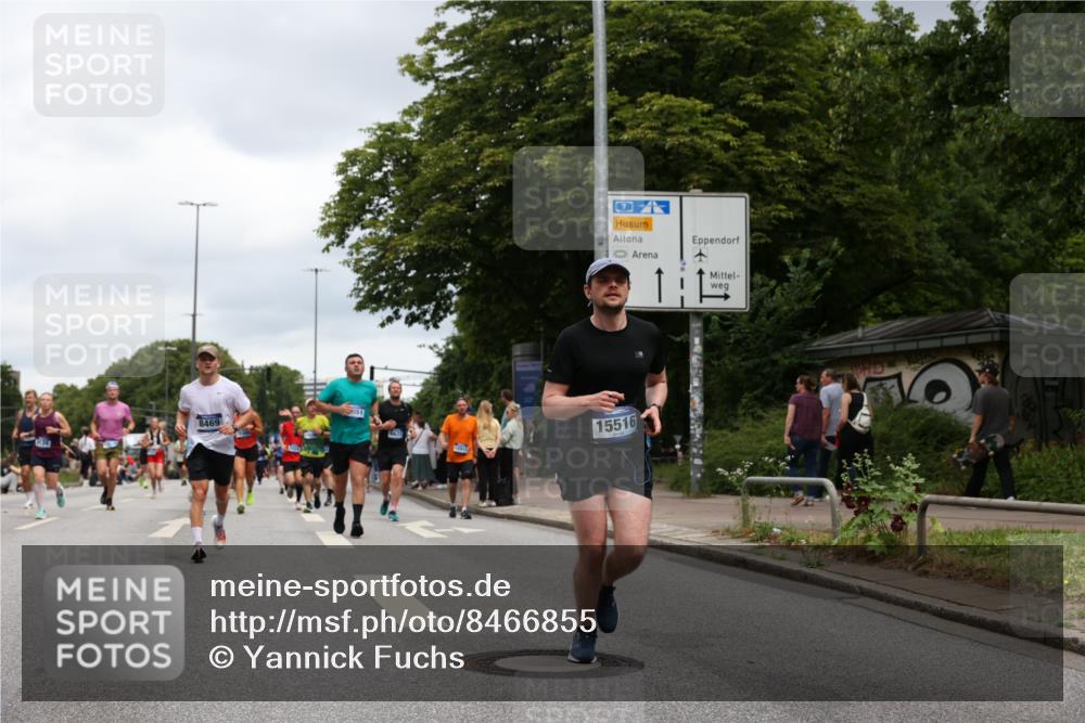 29.06.2025 - hella hamburg halbmarathon Yannick Fuchs http://msf.ph/oto/8466855 29.06.2025 10:57:21 20KM 1184, 1316, 1722, 1724, 1881, 1940, 1992, 2424, 3360, 4370, 4538, 4665, 5058, 5511, 5653, 5708, 5734, 6142, 6631, 7243, 7333, 8469, 8478, 8822, 9124, 9439, 9554, 9681, 9899, 10128, 10866, 11402, 12513, 13528, 13551, 14313, 15137, 15516, 15550, 16371, 16420, 16478, 16540, 16872, 17045, 17757, 17890, 17894, 18028, 18122, 18355, 18359, 18452, 18999, 19241 meine-sportfotos.de