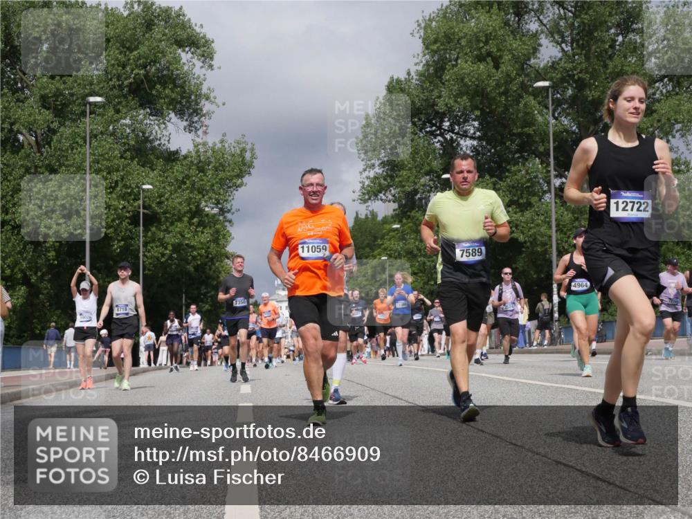 29.06.2025 - hella hamburg halbmarathon Luisa Fischer http://msf.ph/oto/8466909 29.06.2025 10:42:16 Kennedybrücke 19028, 8718, 7350, 11059, 7589, 2524, 4964, 12722, 1451, 1856, 1883, 2524, 2534, 2660, 3307, 3726, 4028, 4410, 4603, 4964, 5617, 5684, 5735, 7341, 7350, 7589 meine-sportfotos.de