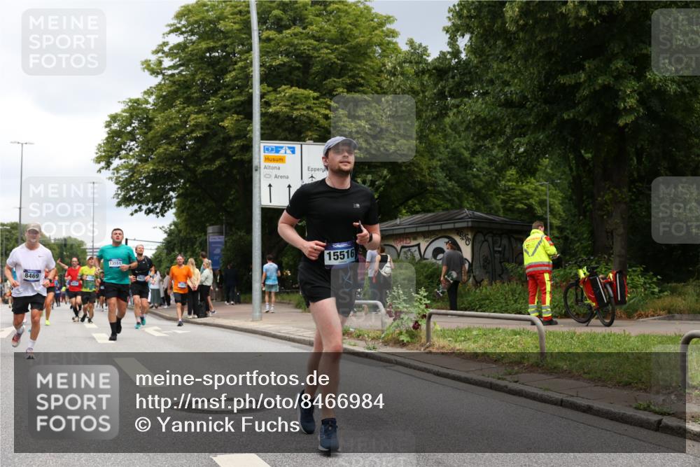 29.06.2025 - hella hamburg halbmarathon Yannick Fuchs http://msf.ph/oto/8466984 29.06.2025 10:57:22 20KM 1184, 1316, 1722, 1724, 1881, 1940, 1992, 2424, 3360, 4370, 4665, 5058, 5305, 5511, 5653, 5734, 6142, 6631, 7243, 7333, 8469, 8478, 8822, 9124, 9439, 9554, 9681, 9899, 10128, 10766, 10866, 11402, 11527, 12513, 13528, 13551, 14313, 15137, 15516, 15550, 16371, 16478, 16872, 17757, 17890, 17894, 18028, 18122, 18355, 18359, 18452, 18999, 19241 meine-sportfotos.de