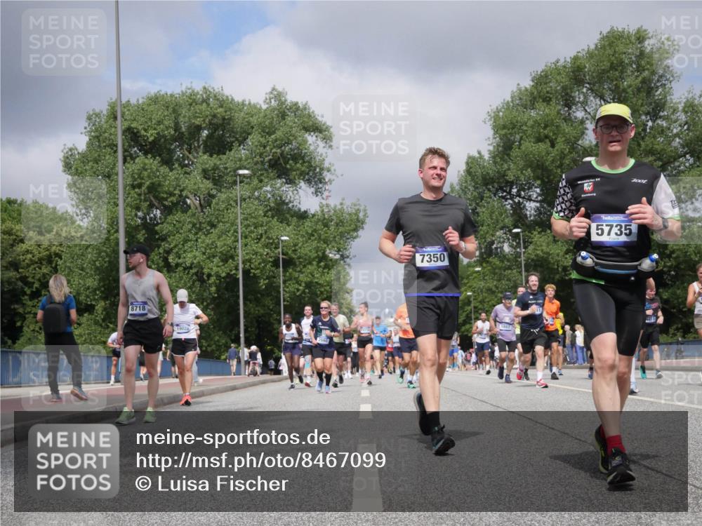 29.06.2025 - hella hamburg halbmarathon Luisa Fischer http://msf.ph/oto/8467099 29.06.2025 10:42:21 Kennedybrücke 8718, 19028, 7350, 1883, 7001, 5735, 1451, 1883, 2092, 2524, 2534, 2660, 3307, 4028, 4410, 4603, 4964, 5735, 6112, 7341, 7350, 7815, 10604, 10696 meine-sportfotos.de
