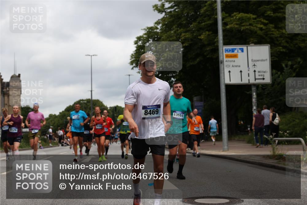 29.06.2025 - hella hamburg halbmarathon Yannick Fuchs http://msf.ph/oto/8467526 29.06.2025 10:57:24 20KM 1184, 1316, 1722, 1724, 1940, 1992, 2424, 3360, 4370, 4665, 5058, 5305, 5511, 5734, 6142, 6631, 7243, 7333, 8469, 8478, 8822, 9124, 9439, 9681, 9899, 10128, 10766, 10866, 11402, 11527, 12513, 13528, 13551, 14313, 15137, 15516, 15550, 16371, 16478, 16639, 16872, 17071, 17757, 17890, 17894, 18028, 18122, 18355, 18359, 18452 meine-sportfotos.de
