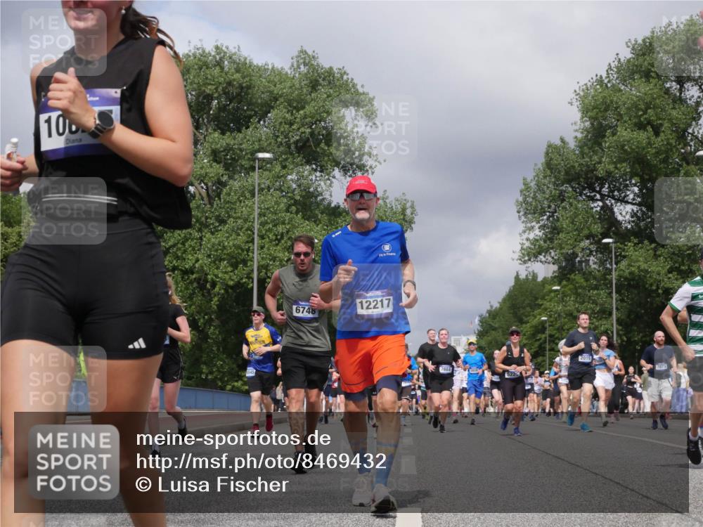 29.06.2025 - hella hamburg halbmarathon Luisa Fischer http://msf.ph/oto/8469432 29.06.2025 10:43:19 Kennedybrücke 1000, 6545, 6748, 12217, 2019, 7675, 1058, 2019, 2888, 3237, 3515, 3808, 3882, 3883, 3884, 5229, 5876, 5877, 7455, 7456, 7675, 7850, 7984, 8391, 8612, 8865, 8866, 9747, 10626, 10818 meine-sportfotos.de