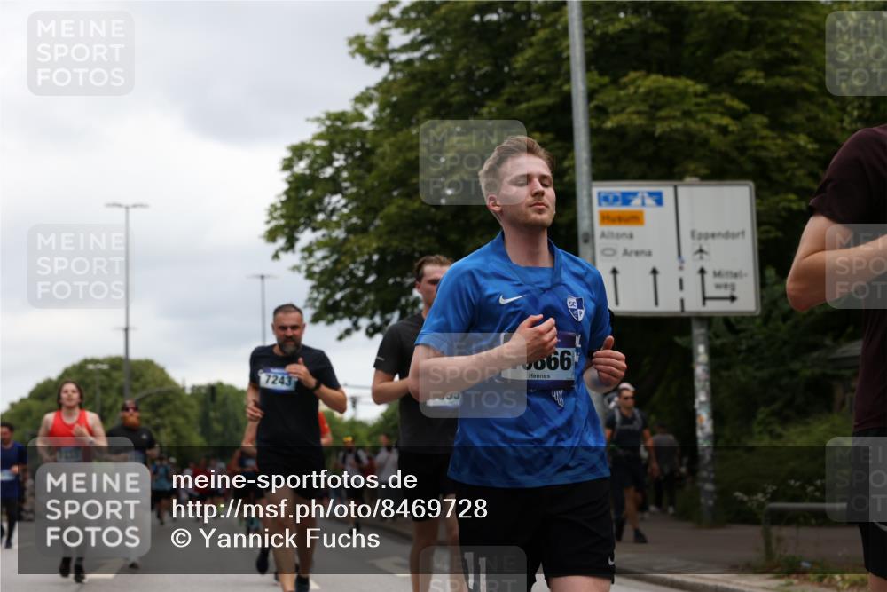 29.06.2025 - hella hamburg halbmarathon Yannick Fuchs http://msf.ph/oto/8469728 29.06.2025 10:57:34 20KM 1184, 1316, 1722, 1724, 1940, 1992, 2424, 2685, 3360, 4370, 5305, 5384, 5734, 6631, 7243, 7290, 7333, 8822, 9124, 9439, 9681, 10128, 10705, 10766, 10866, 11527, 11657, 11771, 12315, 12316, 12513, 12662, 13171, 13528, 13551, 14135, 14313, 14493, 15137, 15516, 15532, 15550, 15897, 16424, 16426, 16478, 16639, 16872, 17071, 17437, 17757, 17894, 18028, 18122, 18355, 18717 meine-sportfotos.de