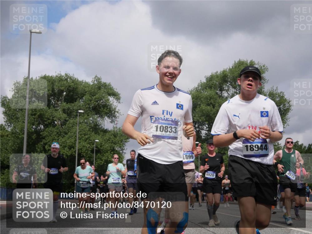 29.06.2025 - hella hamburg halbmarathon Luisa Fischer http://msf.ph/oto/8470120 29.06.2025 10:43:39 Kennedybrücke 10849, 4327, 9971, 9974, 13178, 10833, 899, 6920, 18944, 2515, 271, 1291, 1586, 1899, 2109, 2254, 2515, 2572, 3607, 4271, 5654, 5702, 5975, 6673, 6920, 7174, 8815, 8984, 9187, 9468, 9495, 9977, 10833 meine-sportfotos.de