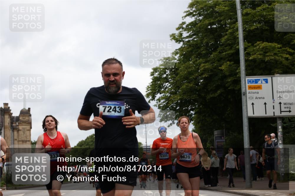 29.06.2025 - hella hamburg halbmarathon Yannick Fuchs http://msf.ph/oto/8470214 29.06.2025 10:57:36 20KM 1184, 1316, 1722, 1724, 1940, 1992, 2424, 2685, 3360, 4328, 4370, 5305, 5384, 5734, 6631, 7243, 7290, 7333, 8822, 9124, 9439, 9681, 10128, 10705, 10766, 10866, 11527, 11657, 11771, 12315, 12316, 12513, 12662, 13171, 13528, 13551, 14135, 14313, 14493, 15516, 15532, 15550, 15897, 16424, 16426, 16639, 16872, 17071, 17437, 17757, 17894, 18028, 18122, 18355, 18717 meine-sportfotos.de
