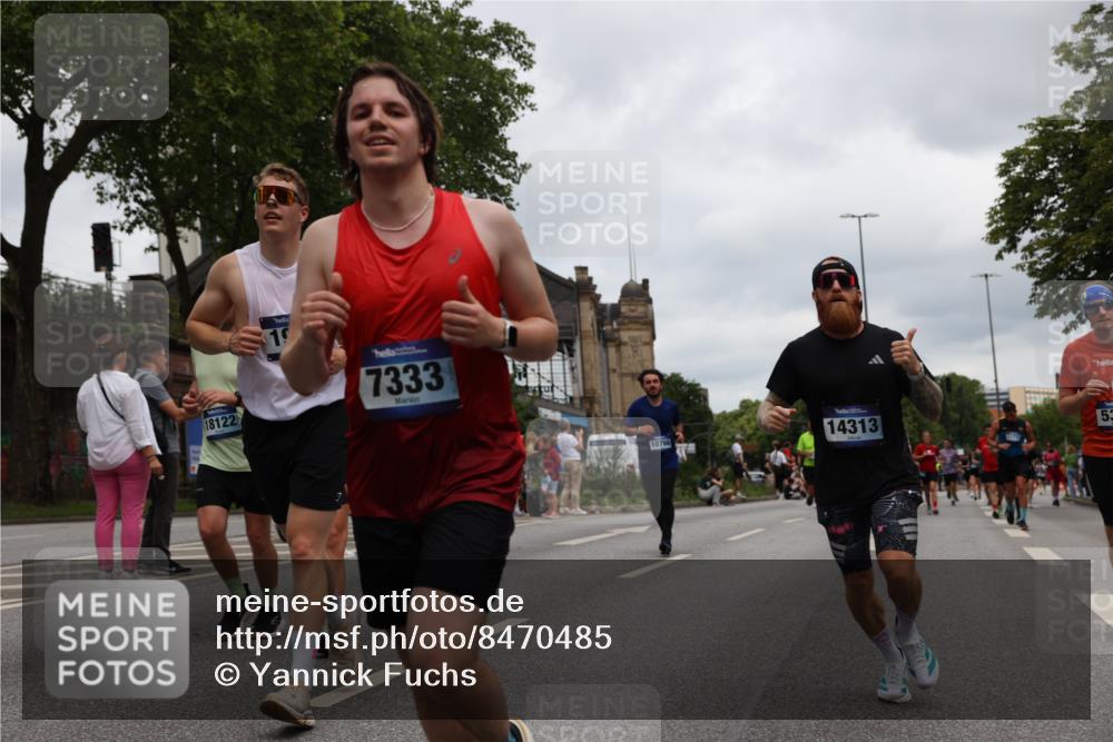 29.06.2025 - hella hamburg halbmarathon Yannick Fuchs http://msf.ph/oto/8470485 29.06.2025 10:57:37 20KM 1184, 1316, 1722, 1724, 1940, 1992, 2424, 2685, 3360, 4328, 4370, 5305, 5384, 5734, 6631, 7243, 7290, 7333, 8561, 8822, 9124, 9439, 9681, 10128, 10705, 10766, 10866, 11527, 11657, 11771, 12315, 12316, 12513, 12662, 13171, 13528, 14135, 14313, 14493, 15516, 15532, 15550, 15897, 16424, 16426, 16639, 16872, 17071, 17437, 17894, 18028, 18122, 18355, 18717 meine-sportfotos.de