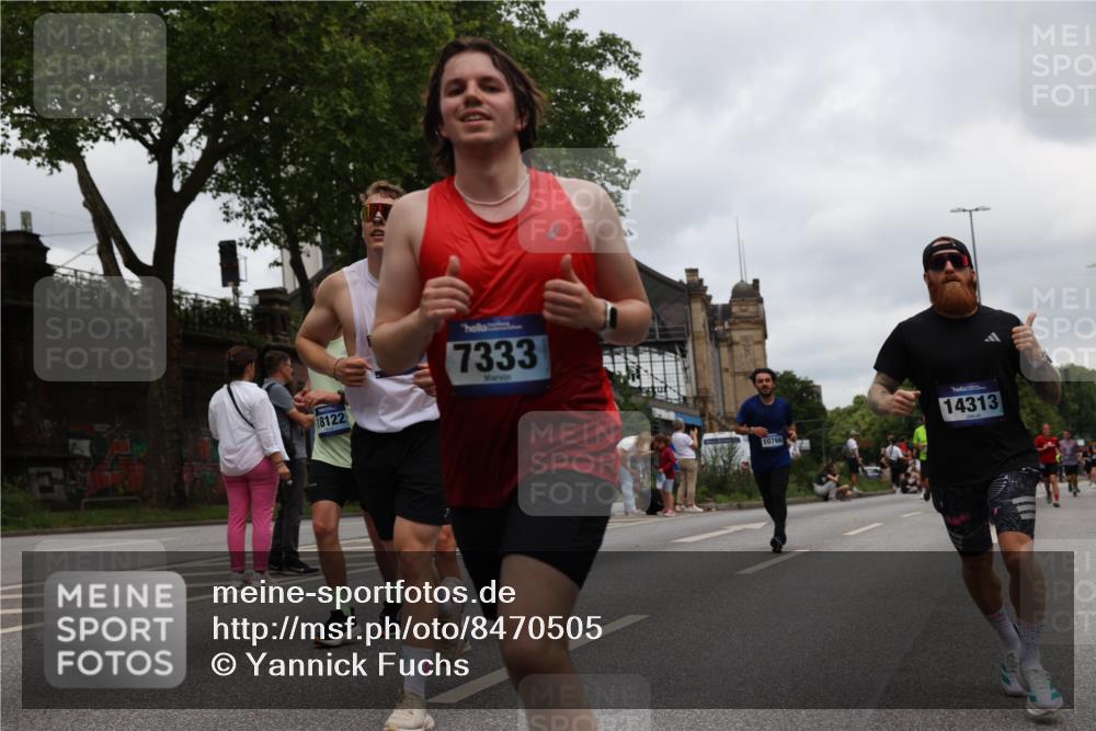 29.06.2025 - hella hamburg halbmarathon Yannick Fuchs http://msf.ph/oto/8470505 29.06.2025 10:57:37 20KM 1184, 1316, 1722, 1724, 1940, 1992, 2424, 2685, 3360, 4328, 4370, 5305, 5384, 5734, 6631, 7243, 7290, 7333, 8561, 8822, 9124, 9439, 9681, 10128, 10705, 10766, 10866, 11527, 11657, 11771, 12315, 12316, 12513, 12662, 13171, 13528, 14135, 14313, 14493, 15516, 15532, 15550, 15897, 16424, 16426, 16639, 16872, 17071, 17437, 17894, 18028, 18122, 18355, 18717 meine-sportfotos.de
