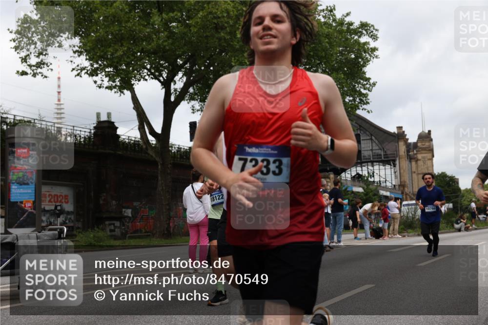 29.06.2025 - hella hamburg halbmarathon Yannick Fuchs http://msf.ph/oto/8470549 29.06.2025 10:57:37 20KM 1184, 1316, 1722, 1724, 1940, 1992, 2424, 2685, 3360, 4328, 4370, 5305, 5384, 5734, 6631, 7243, 7290, 7333, 8561, 8822, 9124, 9439, 9681, 10128, 10705, 10766, 10866, 11527, 11657, 11771, 12315, 12316, 12513, 12662, 13171, 13528, 14135, 14313, 14493, 15516, 15532, 15550, 15897, 16424, 16426, 16639, 16872, 17071, 17437, 17894, 18028, 18122, 18355, 18717 meine-sportfotos.de