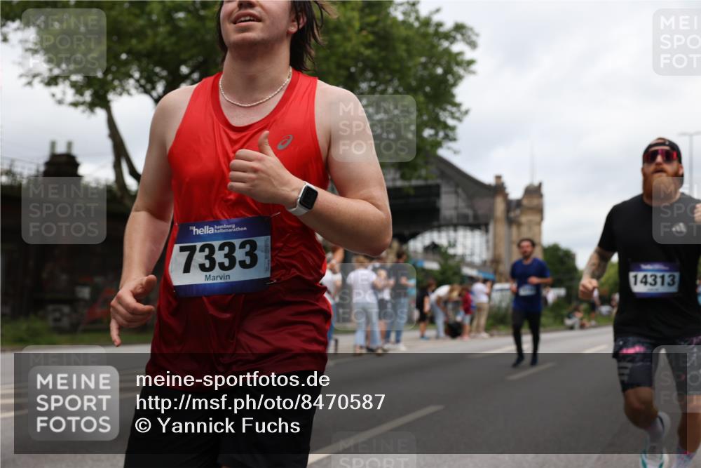29.06.2025 - hella hamburg halbmarathon Yannick Fuchs http://msf.ph/oto/8470587 29.06.2025 10:57:37 20KM 1184, 1316, 1722, 1724, 1940, 1992, 2424, 2685, 3360, 4328, 4370, 5305, 5384, 5734, 6631, 7243, 7290, 7333, 8561, 8822, 9124, 9439, 9681, 10128, 10705, 10766, 10866, 11527, 11657, 11771, 12315, 12316, 12513, 12662, 13171, 13528, 14135, 14313, 14493, 15516, 15532, 15550, 15897, 16424, 16426, 16639, 16872, 17071, 17437, 17894, 18028, 18122, 18355, 18717 meine-sportfotos.de